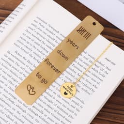 NTHProducts - 8e Huwelijksverjaardag - Stainless Steel - Uniek Geschenk - Goud - Bookmark - Voor Hem en Haar - Perfecte Verpakking — thumbnail 3