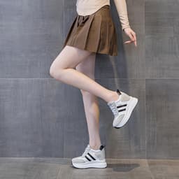 Leren Dames Enkellaarzen met Verborgen Sleehak 10 cm - Elegante Platform Sneakers — thumbnail 7