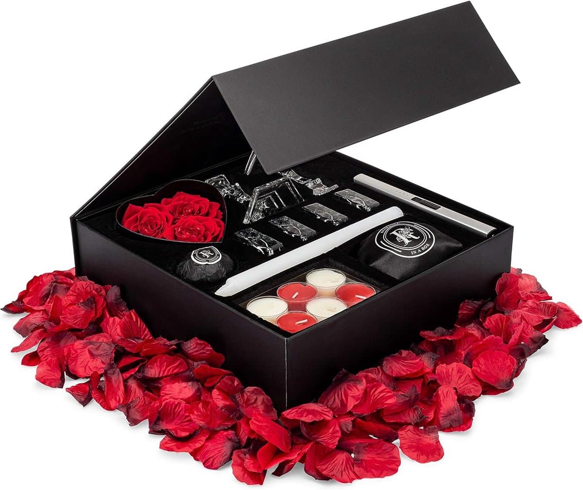Romantische Cadeaubox met Decoraties voor een Speciale Nacht — afbeelding 1
