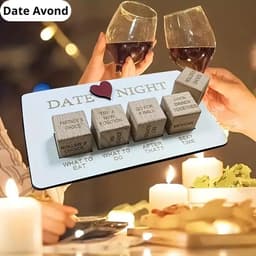 Date Night Dobbelspel - Koppelspel Spel - Romantische Avond - 4 Houten Dobbelstenen - 4 Dobbelstenen - Natuurlijk Hout — thumbnail 3