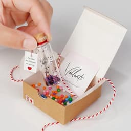 Romantisch Liefdescadeau voor Haar en Hem met Versierde Geschenkdoos — thumbnail 2
