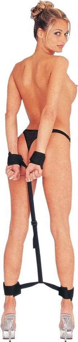 Hand en Voeten Bondage — thumbnail 3
