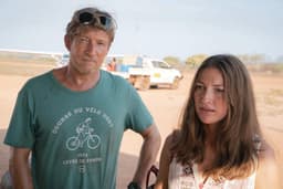 Verliefdheid en Geheimen op een Verboden Eiland — thumbnail 6