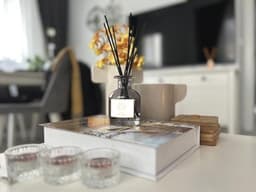 Luxe Geschenkset voor Kaarsen en Diffuser - Perfect Cadeau voor Vrouwen - Ontspanning en Sfeer — thumbnail 4