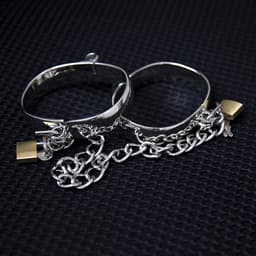 Nooitmeersaai - Boeien met ketting en hangsloten - Metaal - Zilverkleurig - 9,2 x 7cm — thumbnail 2
