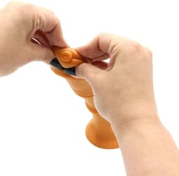 Gold Play - Soft Liquid Siliconen Dildo - Beast - Goud M — thumbnail 4
