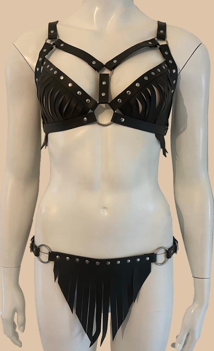 Boho harnas set top en broekje van PU leer SALE — afbeelding 1
