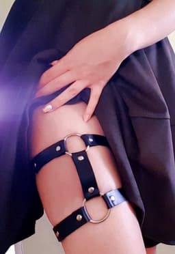 WiseGoods Been Harnas Vrouw - Jarretels Riem - Jarretel Panty - Gothic - Bondage - Elastisch Verstelbaar - PU Leer - Zwart — thumbnail 2