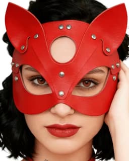 Festivallook – Luxe PU Masker Rood | Catwoman | Masquerade | Festival | Kostuum | BDSM | Carnaval | Halloween | Erotische Lingerie Accessoire | Sexy Lingerie Accessoire | Lingeriesetje Dames | One Size | Dare to Undress — thumbnail 5