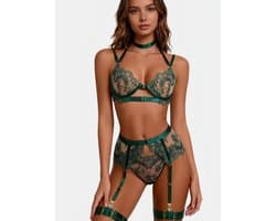 Luxe Lingerieset Dames – Lingerie Erotisch – Sexy Lingerie – 4-delige set – Smaragd Groen Kant – Lingerie Setje – Verleidelijke BH met Jarretels & Hoge Taille String –Sexy Lingerie –Chique – Luxe –Boudoir Look – Kinky – Erotisch – Maat XS/S, M, L, XL