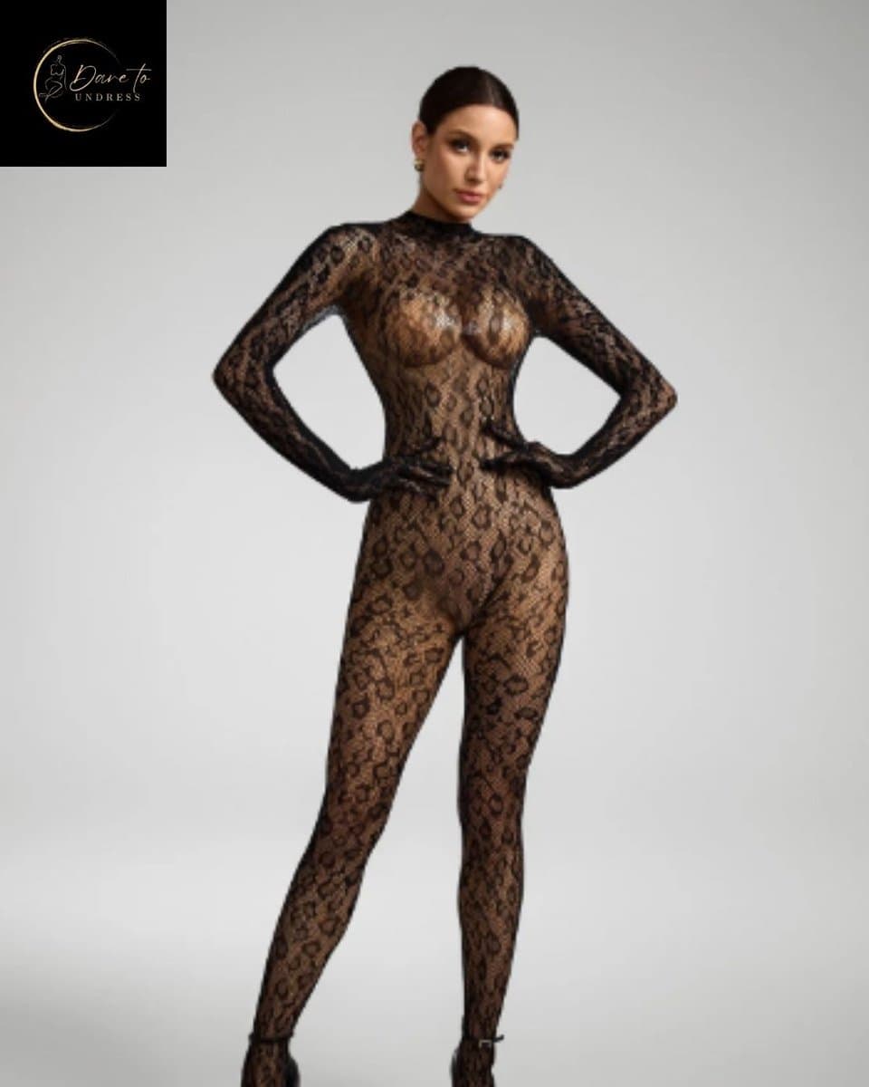 Dare to Undress – Luxe Body Dames – Lingerie Erotisch – Panter Desin Look – Sexy Lingerie – Zwart Kant – Lingerie Setje – Verleidelijke Bodysuit – Catsuit – Sexy Lingerie –Chique – Luxe –Boudoir Look – Kinky – Erotisch – One Size — afbeelding 1