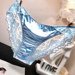Luxe Satijnen vrouwen slip - Kant - Zijde - Naadloos - Erotisch getint - Ondergoed voor haar — thumbnail 3