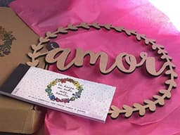 Romantische Valentijn cadeauset met houten kroon en talonair - Originele geschenken voor Valentijnsdag — thumbnail 2