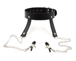Adultshop - BDSM Collar met Tepelklemmen - Collar met Tepelklemmen en Zilveren Ketting | Zwart PU Leder Halsband | Verstelbaar 35-50cm