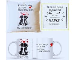 Romantisch Geschenkset: Kussen En Beker - Inclusief Vulling (35 x 35 Cm)