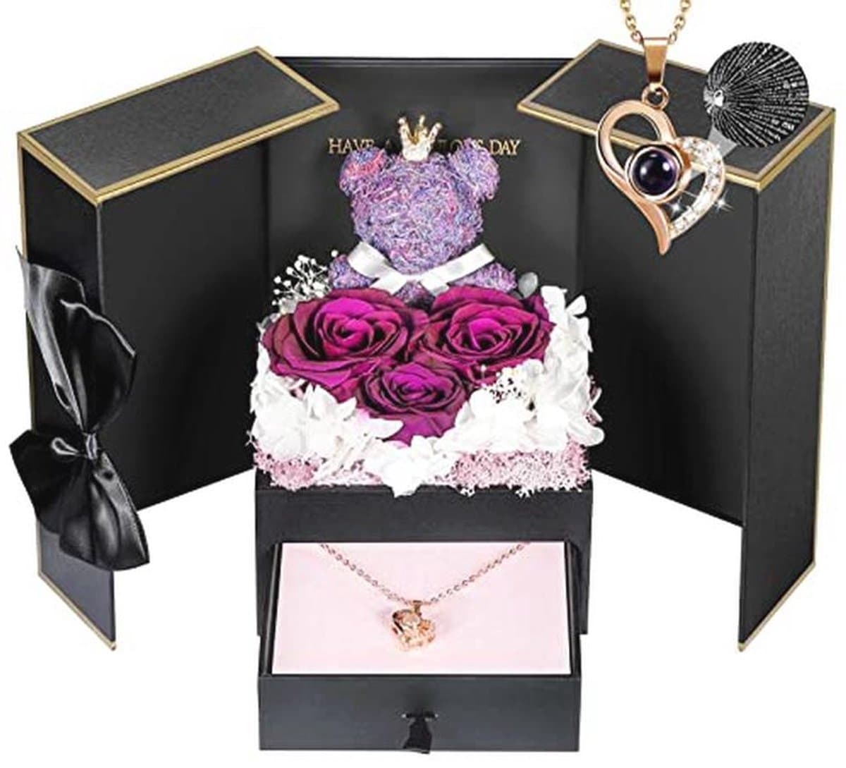 Eeuwige rozenblaadjes met teddybeer - Perfect cadeau voor vrouwen en vriendinnen — afbeelding 1