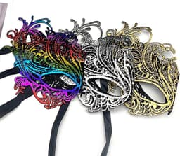 Kanten Oogmaskers voor Carnaval Party - Set van 6 stuks voor Mannen en Vrouwen Met deze sexy Venetiaanse kanten maskers maak je jouw kostuum bal outfit helemaal compleet. Perfect voor koppels! — thumbnail 3