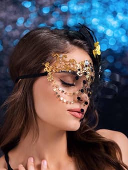 Vederachtige Gouden Masker voor Dames - Venetiaans Feestmasker voor Carnaval en Prom, Elegante Oogmasker voor Verkleedpartijen — thumbnail 3