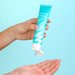 Smile Makers Generous Gel - Luxe Glijmiddel op Waterbasis 60ml – Zijdezachte Textuur & Vegan – Intieme Gel voor Comfort en Plezier – Geschikt voor Seksspeeltjes – Parfumvrij – Premium Kwaliteit — thumbnail 11