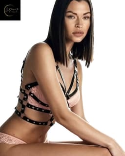 Dare to Undress – Bound Desire – Erotische Lingerie voor Dames – Lingerie Erotisch – Sexy Lingerie – Erotische BH Harnasset – Sexy PU-Leren Lingerie Harnas voor Dames – Fetish & Kinky Accessoire – BDSM & Clubwear – One Size — thumbnail 1