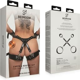 Bedroom Fantasies - Bondageharnas Handboeien en Hogtie Set - Zwart — thumbnail 7