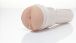 Fleshlight Girls - Elsa Jean Treat — thumbnail 7