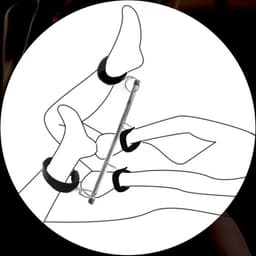 Mega spreidstang BDSM - 4 zachte stevige handboeien - 50CM - Luxe materialen - Spreader bar — thumbnail 3