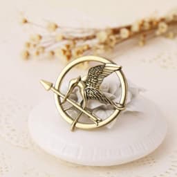 1 stks Mode-sieraden Film The Hunger Games Dieren Vogels Broches Badge Voor Vrouwen Man Kleding Rugzak Icoon Broche Pins, antiek Verguld — thumbnail 3