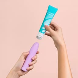 Smile Makers Generous Gel - Luxe Glijmiddel op Waterbasis 60ml – Zijdezachte Textuur & Vegan – Intieme Gel voor Comfort en Plezier – Geschikt voor Seksspeeltjes – Parfumvrij – Premium Kwaliteit — thumbnail 14