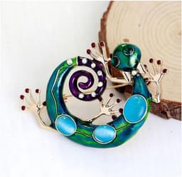 Kameleon hagedis sieraden broche van groen staal en blauwe stenen. — thumbnail 2