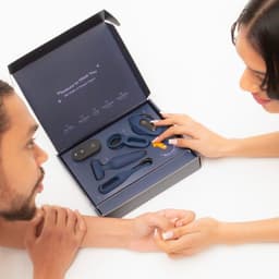 The Oh Collective The Aphrodisiac Affair - Erotische cadeauset - vibrator set met afstandsbediening + libido chocolade voor koppels — thumbnail 3