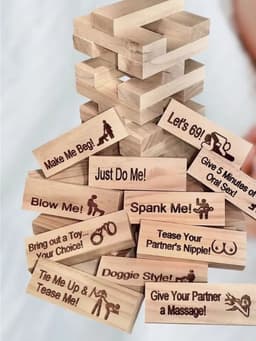 Erotisch Houten Torenspel – 48 blokken met Opdrachten – Inclusief Luxe Houten Bewaardoos – Perfect Cadeau voor Sinterklaas, Schoencadeaus & Kerstcadeaus — thumbnail 3