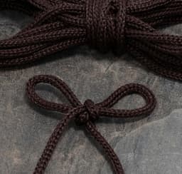 - C68304 - Decoratief gevlochten koord 5 meter x 4 mm - van polyester - kleur bruin — thumbnail 4