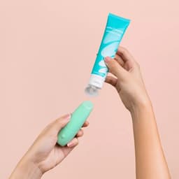 Smile Makers Generous Gel - Luxe Glijmiddel op Waterbasis 60ml – Zijdezachte Textuur & Vegan – Intieme Gel voor Comfort en Plezier – Geschikt voor Seksspeeltjes – Parfumvrij – Premium Kwaliteit — thumbnail 10
