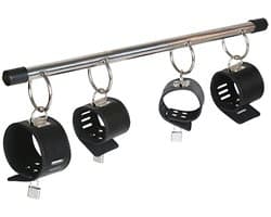 Oneay Metalen Spreidstang met Lederen Hand- en Enkelboeien - Verstelbaar Bed Fixatiesysteem voor Koppels - Seksmeubels & Accessoires - Zwart