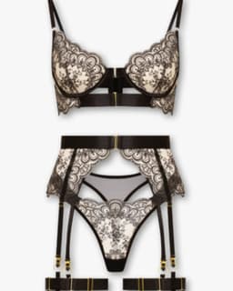 Luxe Lingerieset Dames – Lingerie Erotisch – Sexy Lingerie – 4-delige set – Zwart Kant – Lingerie Setje – Verleidelijke BH met Jarretels & Hoge Taille String – Sexy Lingerie – Chique – Luxe –Boudoir Look – Kinky – Erotisch – Maat XS/S, M, L, XL, XXL — thumbnail 4