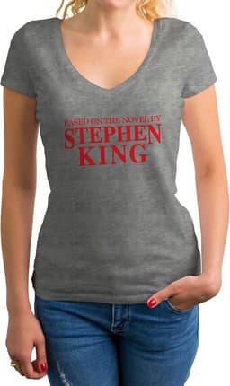 Dames V-hals Shirt Comfortabel Katoen, Geïnspireerd op Stephen King Boeken — thumbnail 1
