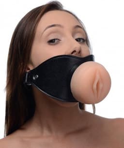 Verstelbare siliconen mond gag vagina - Realistische pussy face - Open Mond plug - Deepthroat - BDSM — thumbnail 1
