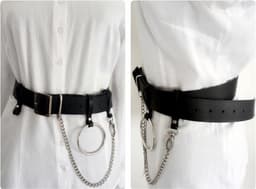 Nooitmeersaai - Harnas Vrouw - Leer - Brede Riem Met Ring en Ketting - Zwart - BDSM Extreme - Bondage Harnas — thumbnail 2