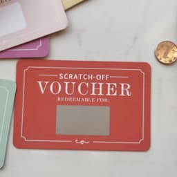 Kraskaarten set - Romantische vouchers - Momenten delen - 24 gepersonaliseerde kaarten - 108 x 7 cm - Niet gespecificeerd — thumbnail 3