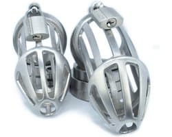 BON4MplusLarge Hinged RVS Kuisheidskooi voor Mannen Peniskooi Set BON4M Series Male Chastity Package in Stainless Steel
