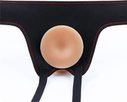 Lovetoy Easy Strap-on Set met dildo van 19 cm - lichte beige — thumbnail 5