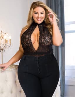 Sexy Lingerie - Erotische Zwarte Glamour Halter Body van Kant met open rug - Sexy Teddy - Kanten Body - Open Cups - Erotiek - Valentijnsdag - Kleur Zwart - Plus size - Maat 3XL-4XL — thumbnail 15