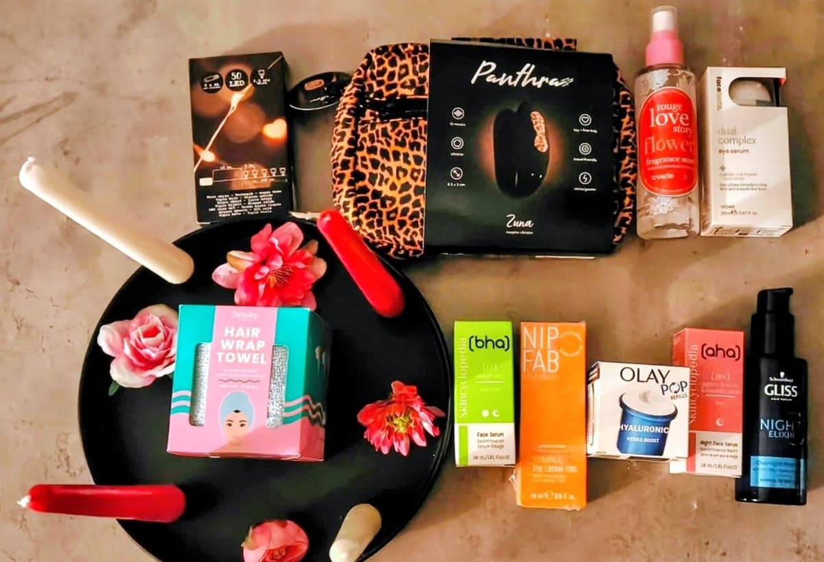 DailyShopDeals Luxe Panthera Wellness & Erotische Giftset Vrouw - 12-Delig Verwenpakket met Zuna Koppel Vibrator, Olay & Facetheory Skincare - Cadeaubox — afbeelding 1