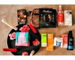 DailyShopDeals Luxe Panthera Wellness & Erotische Giftset Vrouw - 12-Delig Verwenpakket met Zuna Koppel Vibrator, Olay & Facetheory Skincare - Cadeaubox