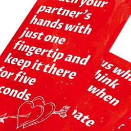 Koppelspel - Romantisch Spel - Date Night - 50 Intieme Kaarten - 9.3 x 6.8 x 2 cm — thumbnail 5
