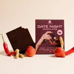 Date Night Chocolate - Lustverhogende Chocolade - Voor Koppels – Inclusief Truth or Dare Spelkaart – 4 Porties — thumbnail 5