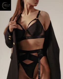 Sexy Lingerieset Dames – Sexy Lingerie – Erotische Lingerie Set – 4-delige Jarretelset – Zwart Satijn – Beugel BH – High Waist Lingerie – Boudoir Set – Chique – High End – Madam Hommard – Exclusief – Cadeau Set – Dare to Undress – XS, S, M, L, XL — thumbnail 9