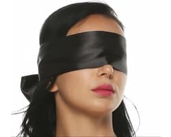 *** Bondage Blinddoek - Zwart - 150 cm x 10 cm - Nylon - Bdsm - Plagen Stout - van Heble® ***