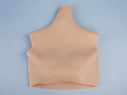 DELUXE - Siliconen Borstprothesen - Korte variant - C Cup - 100% hypoallergene medische siliconen - + kanten choker - Kunstmatige Nep Borst - Korte Valse Borsten - Bodysuit - Crossdresser - Transgender - Mastectomie - Cosplay - Body4Everybody — thumbnail 2
